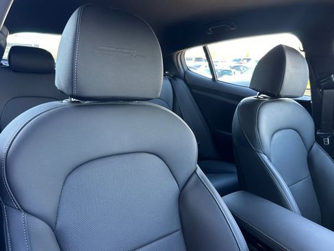 Used 2023 Kia Stinger GT-Line image 16