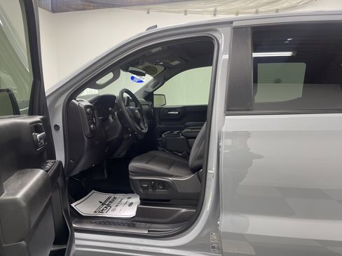 Used 2024 Chevrolet Silverado 1500 Custom w/ LPO, Dark Essentials Package image 9