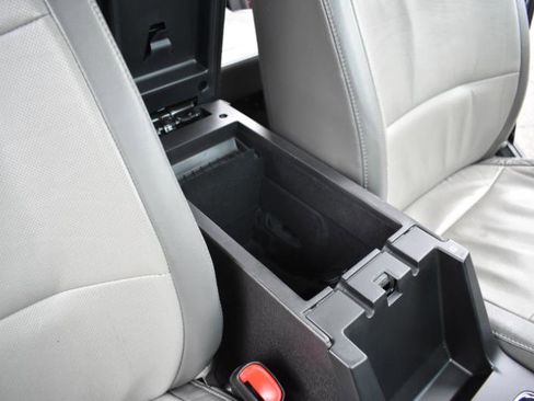 Used 2017 Ford Flex SEL w/ Equipment Group 202A image 17