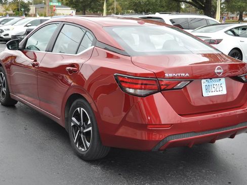 Used 2024 Nissan Sentra SV image 5