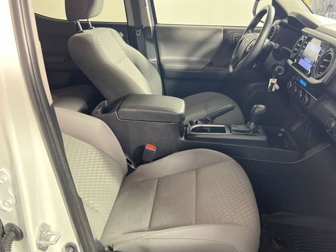 Used 2023 Toyota Tacoma SR image 25