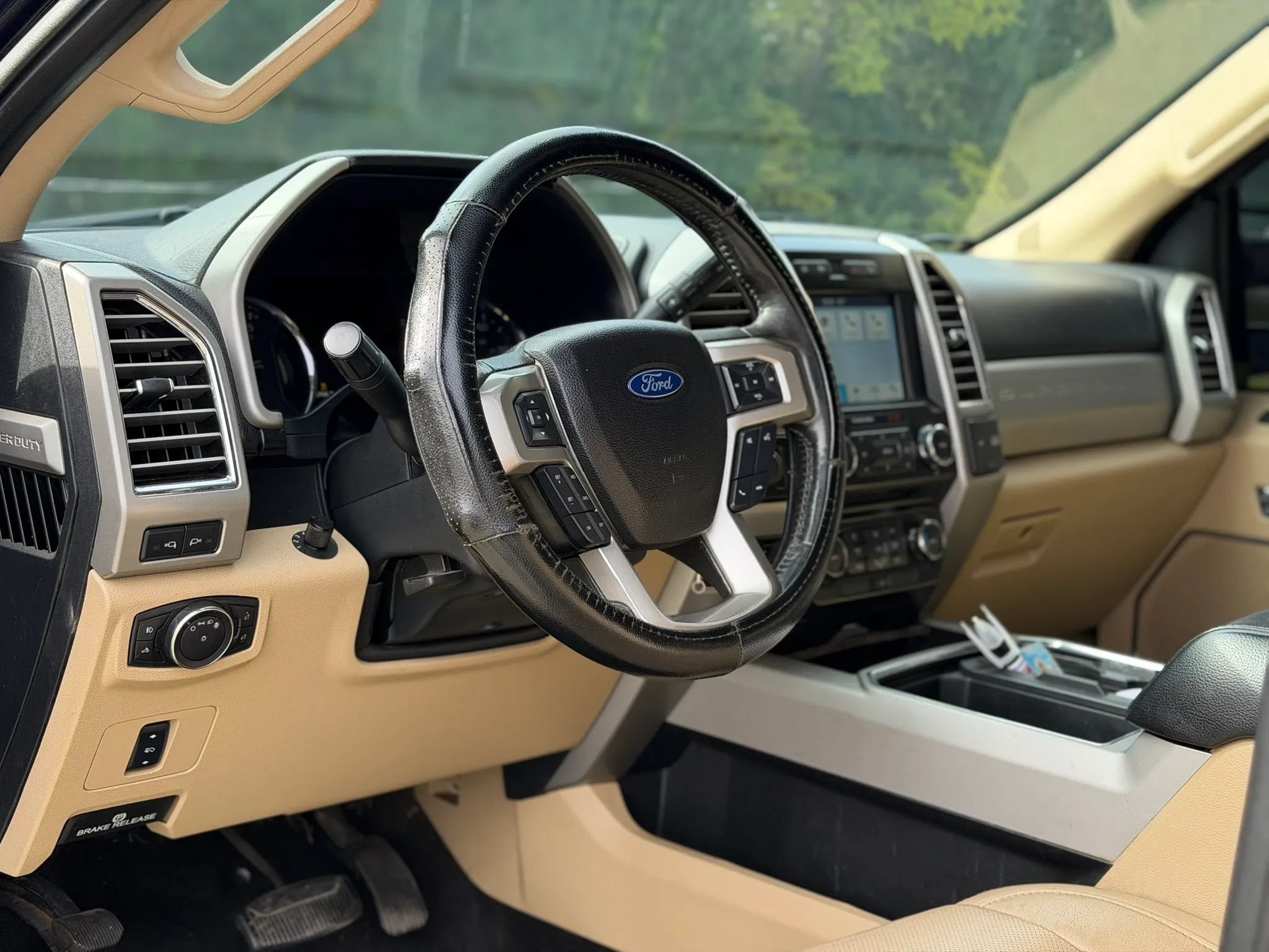 Used 2017 Ford F250 Lariat w/ Chrome Package AWD/4WD image 9