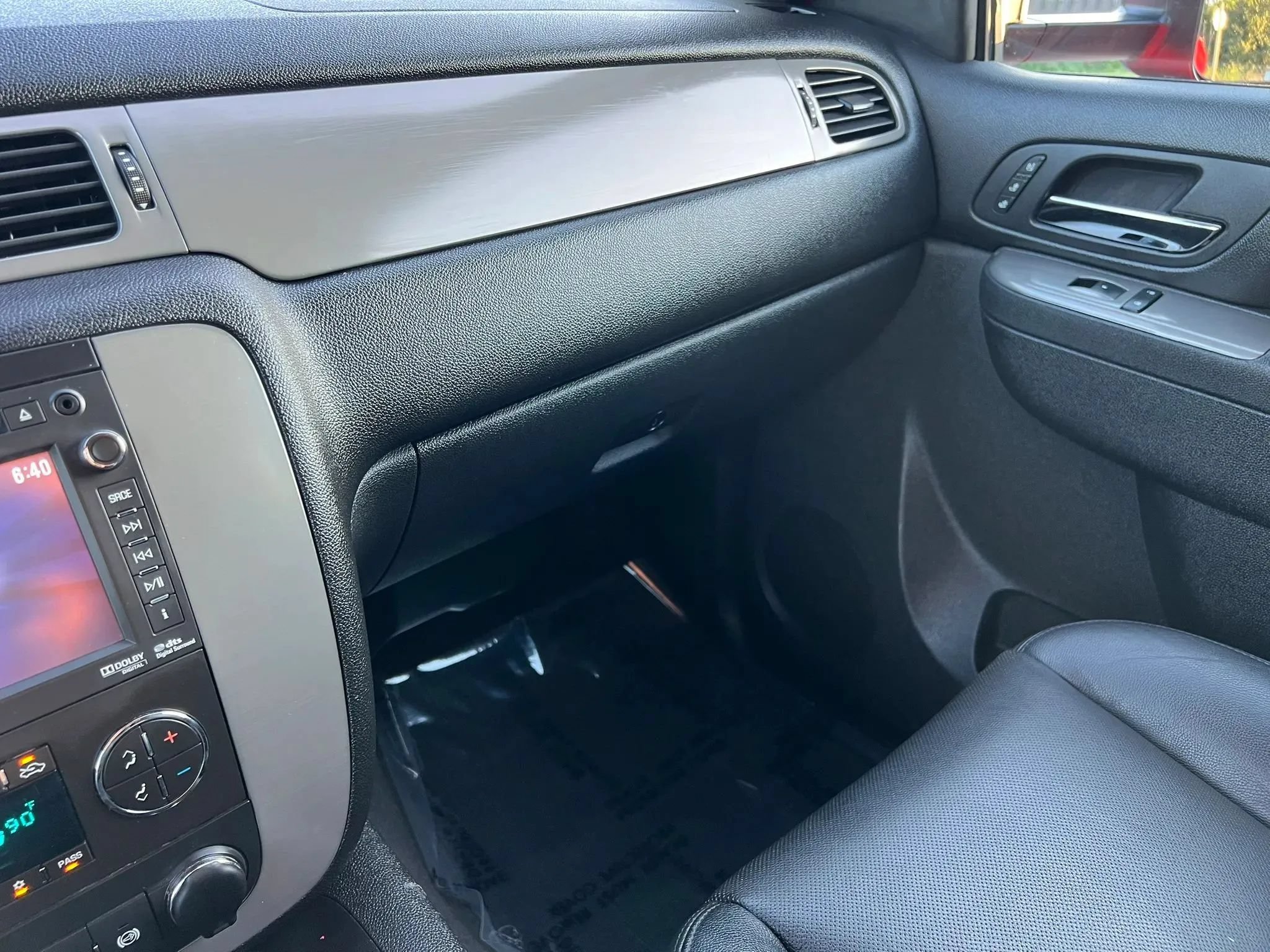 Used 2014 Chevrolet Silverado 3500 LTZ w/ LTZ Plus Package AWD/4WD image 29
