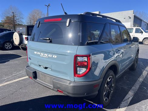 Used 2023 Ford Bronco Sport Outer Banks w/ Tech Package image 3