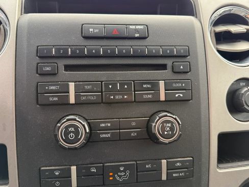 Used 2012 Ford F150 XLT w/ XLT Chrome Pkg image 13