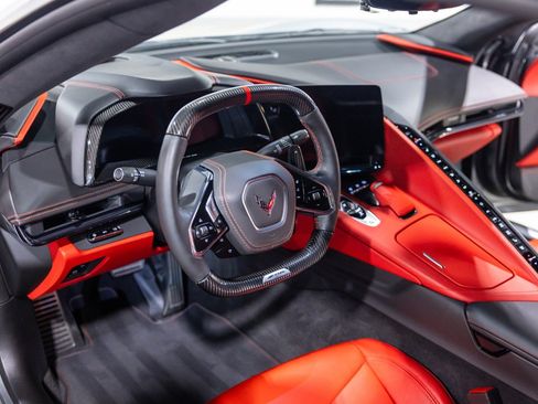 Used 2024 Chevrolet Corvette Z06 w/ Z07 Performance Package RWD image 34