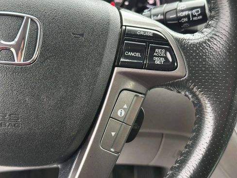 Used 2016 Honda Odyssey Touring Elite image 33
