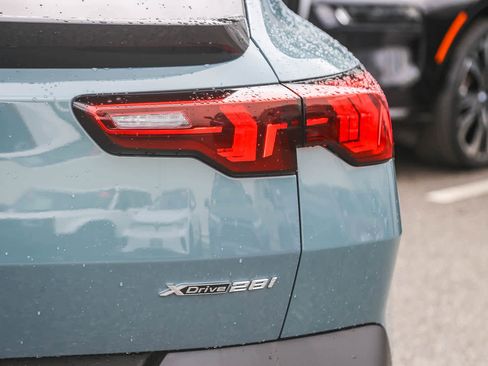 Used 2025 BMW X2 xDrive28i w/ Convenience Package image 7