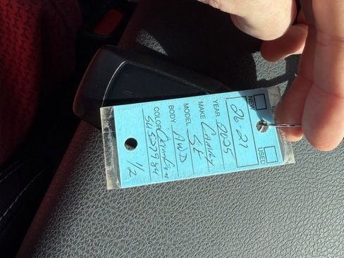 Certified 2025 Toyota Camry SE image 30