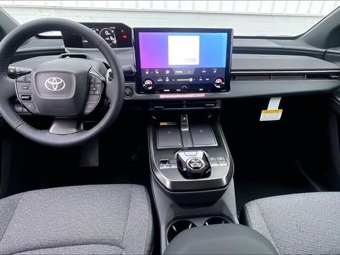 New 2026 Toyota bZ XLE Plus image 6