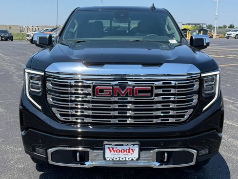 New 2026 GMC Sierra 1500 Denali AWD/4WD image 18