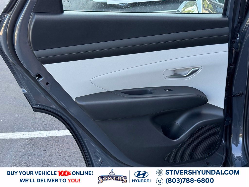 New 2026 Hyundai Tucson SE w/ Tow & Go Package FWD image 18