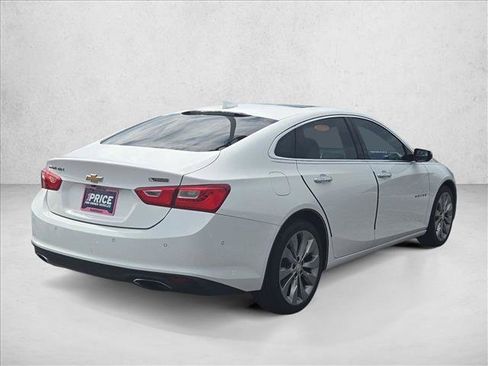 Certified 2017 Chevrolet Malibu Premier w/ Premier Sun and Wheel Package FWD image 5