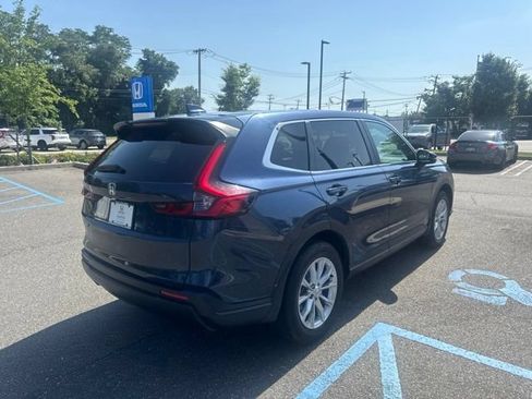 Used 2023 Honda CR-V EX image 8