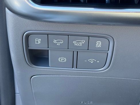 New 2026 Hyundai Ioniq 9 Calligraphy image 28