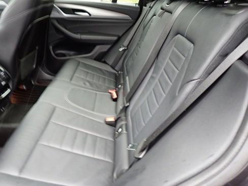 Used 2021 BMW X3 M40i w/ Executive Package image 17
