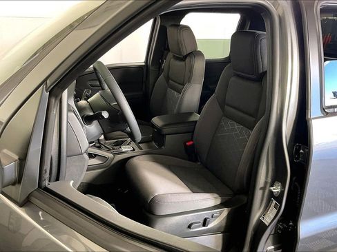 New 2026 Nissan Frontier SV w/ All-Weather Content Package image 12