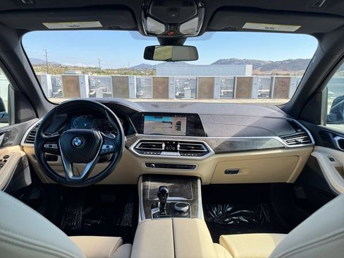Used 2022 BMW X5 sDrive40i w/ Premium Package RWD image 12
