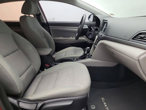 Used 2017 Hyundai Elantra SE image 21
