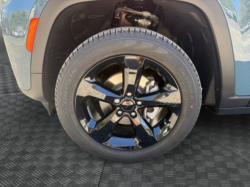 New 2026 Jeep Grand Cherokee Limited AWD/4WD image 14