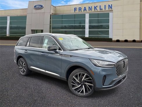 New 2026 Lincoln Aviator Reserve image 1