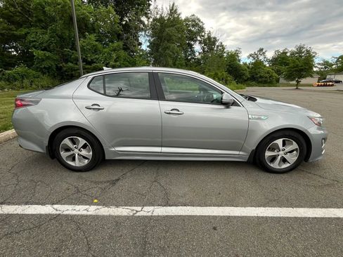 Used 2015 Kia Optima LX w/ Hybrid Convenience Package FWD image 11