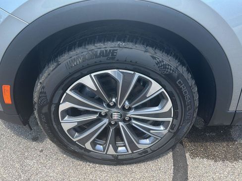 Used 2024 Buick Envision Preferred AWD/4WD image 9