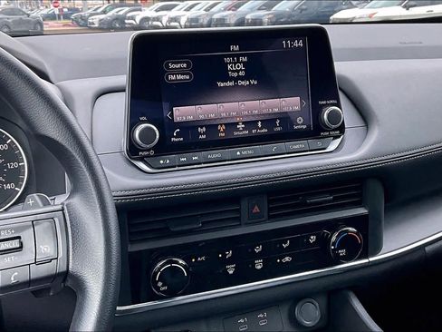 Certified 2025 Nissan Rogue S image 7