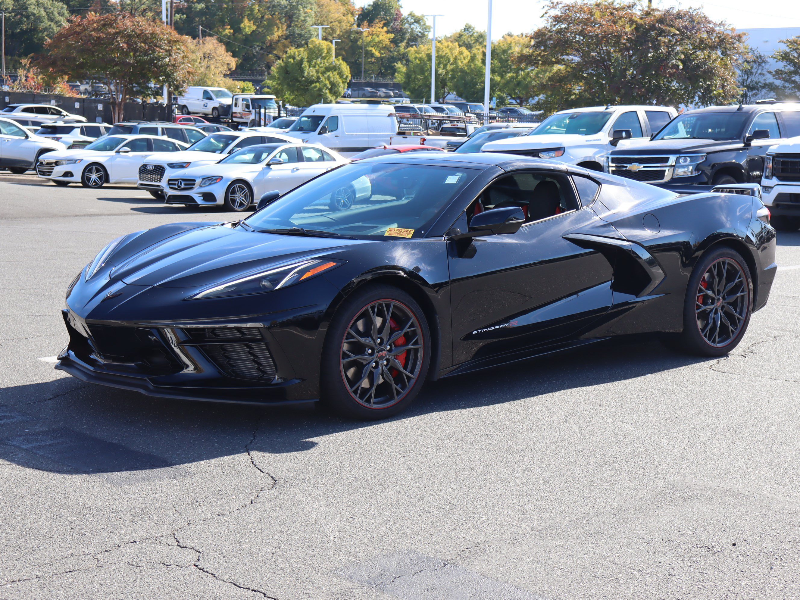 Used 2023 Chevrolet Corvette Stingray Premium Cpe w/ Z51 Performance Package RWD image 5