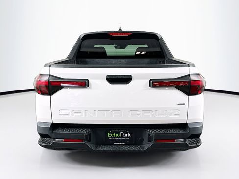 Used 2024 Hyundai Santa Cruz SEL AWD/4WD image 7