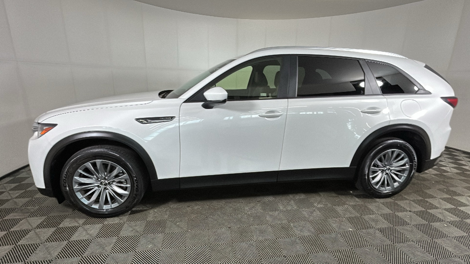 Used 2026 MAZDA CX-90 3.3 Turbo w/ Select Package AWD/4WD image 6