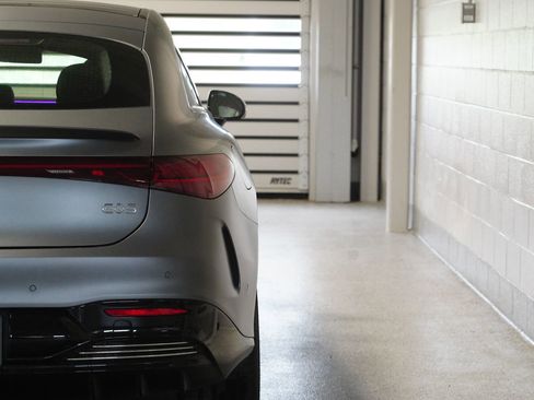 Certified 2024 Mercedes-Benz EQS AMG 4MATIC image 10