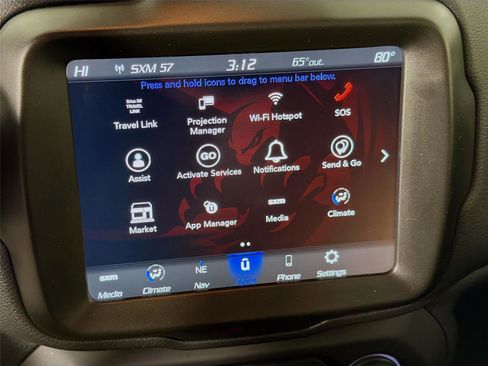 Used 2023 Jeep Renegade Latitude AWD/4WD image 14