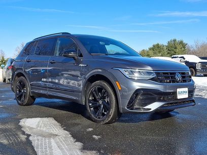 Used 2024 Volkswagen Tiguan SE R-Line