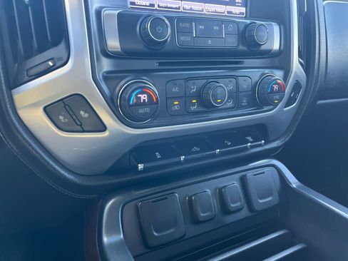 Used 2018 GMC Sierra 2500 SLE w/ SLE Preferred Package image 27