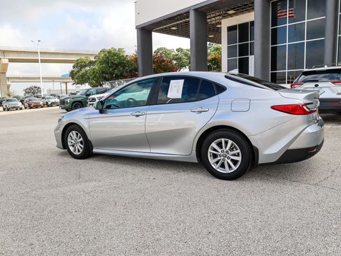 Certified 2025 Toyota Camry LE w/ Convenience Package FWD image 10