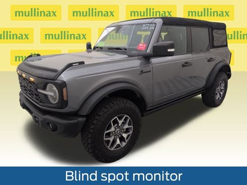 Certified 2023 Ford Bronco Badlands image 12