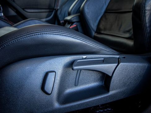 Used 2013 Volkswagen GTI Autobahn image 25