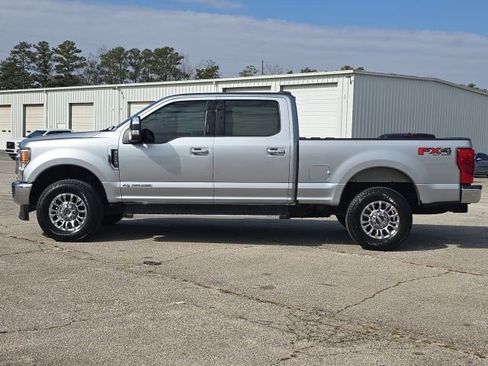 Used 2022 Ford F250 XLT w/ XLT Premium Package image 2
