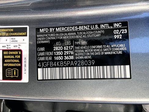 Used 2023 Mercedes-Benz GLE 350 4MATIC image 34