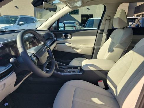 New 2026 Kia Sorento S w/ S Panoramic Sunroof Package image 18