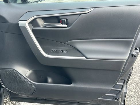 New 2025 Toyota RAV4 XLE image 20