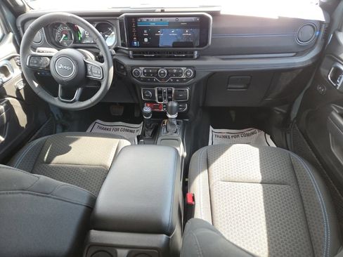 Used 2025 Jeep Wrangler Unlimited Rubicon 4xe w/ Safety Group image 24