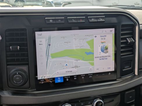 Used 2024 Ford F350 Platinum w/ FX4 Off-Road Package image 24