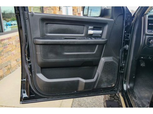 Used 2019 RAM 2500 Tradesman w/ Power Wagon Package image 9