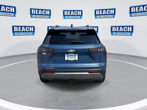 Used 2025 Chevrolet Equinox LT w/ Convenience Package II FWD image 7
