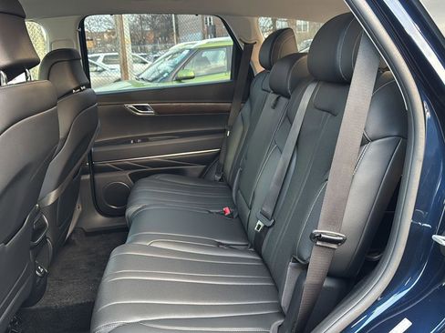 Used 2023 Genesis GV80 2.5T image 32