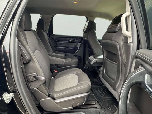Used 2016 Chevrolet Traverse LT image 13