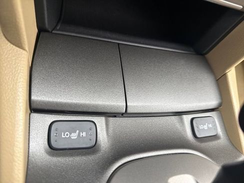 Used 2012 Honda Accord SE image 30