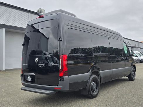 New 2026 Mercedes-Benz Sprinter 2500 image 6